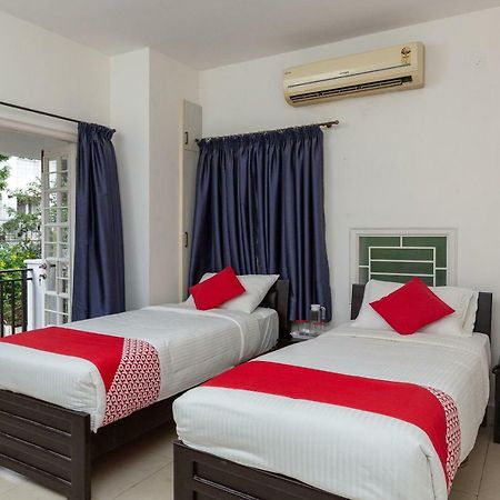 Oyo 23202 Cute Orange Service Apartments Chennai Exterior photo