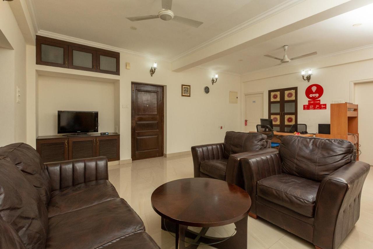 Oyo 23202 Cute Orange Service Apartments Chennai Exterior photo