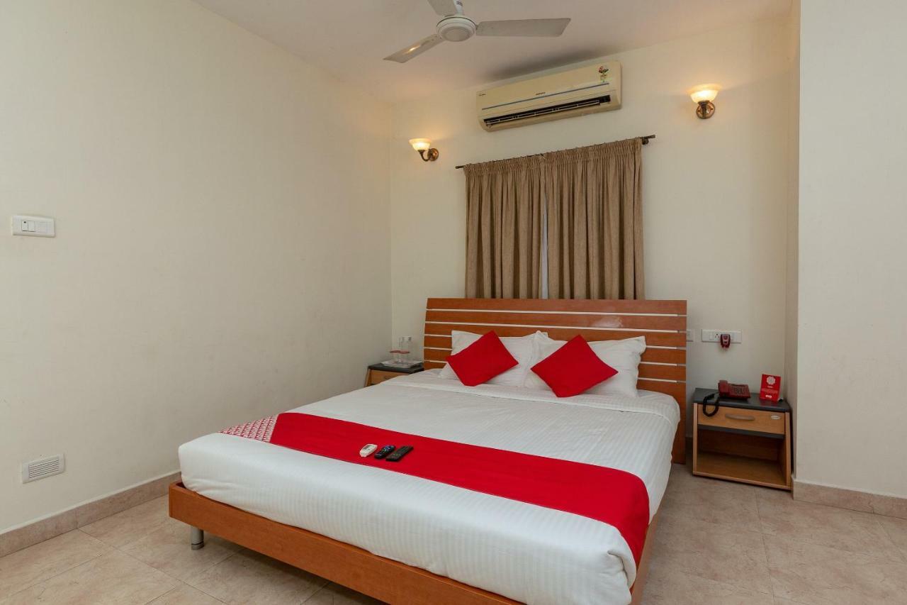 Oyo 23202 Cute Orange Service Apartments Chennai Exterior photo
